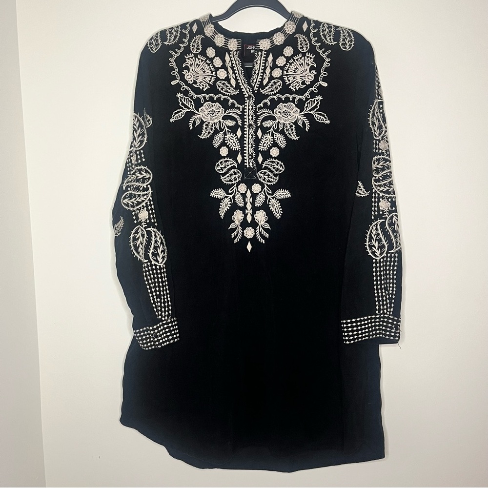 Johnny Was Black and White Embroidered Tunic